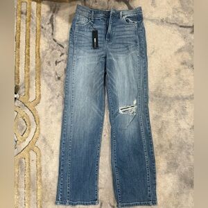 Fashion nova NWT women’s straight leg jeans size 9